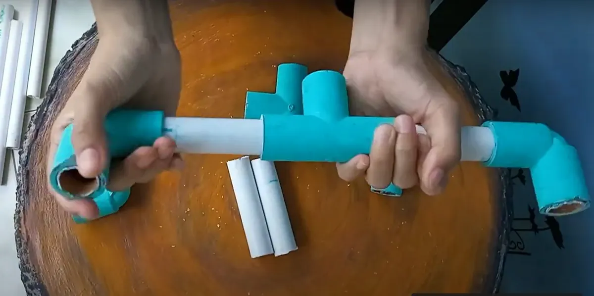 Cara membuat gantungan baju pipa pvc