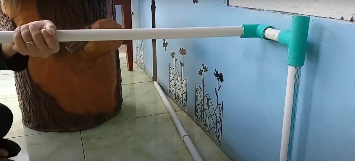 Cara membuat gantungan baju dari barang bekas